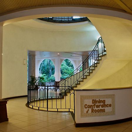 Plaza Beach Hotel Bamburi Exterior foto