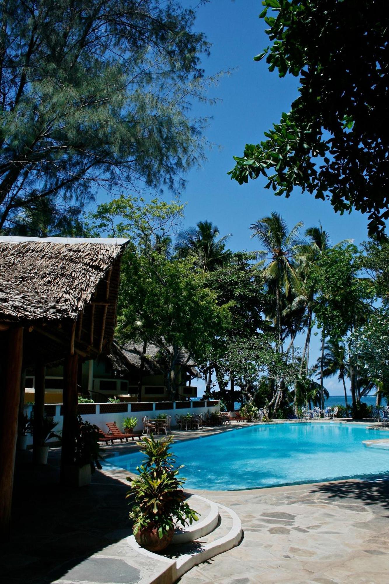 Plaza Beach Hotel Bamburi Exterior foto