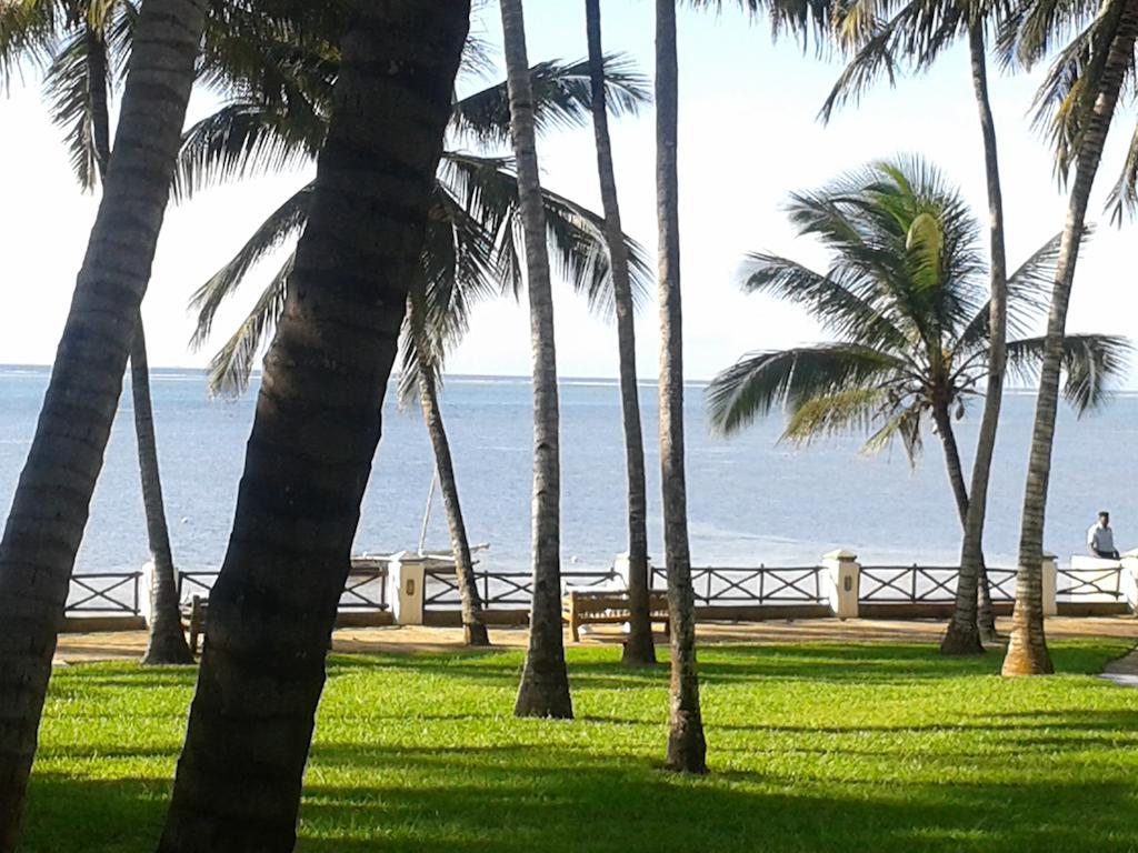 Plaza Beach Hotel Bamburi Exterior foto