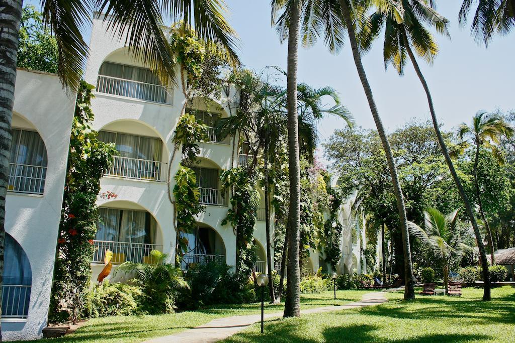 Plaza Beach Hotel Bamburi Exterior foto